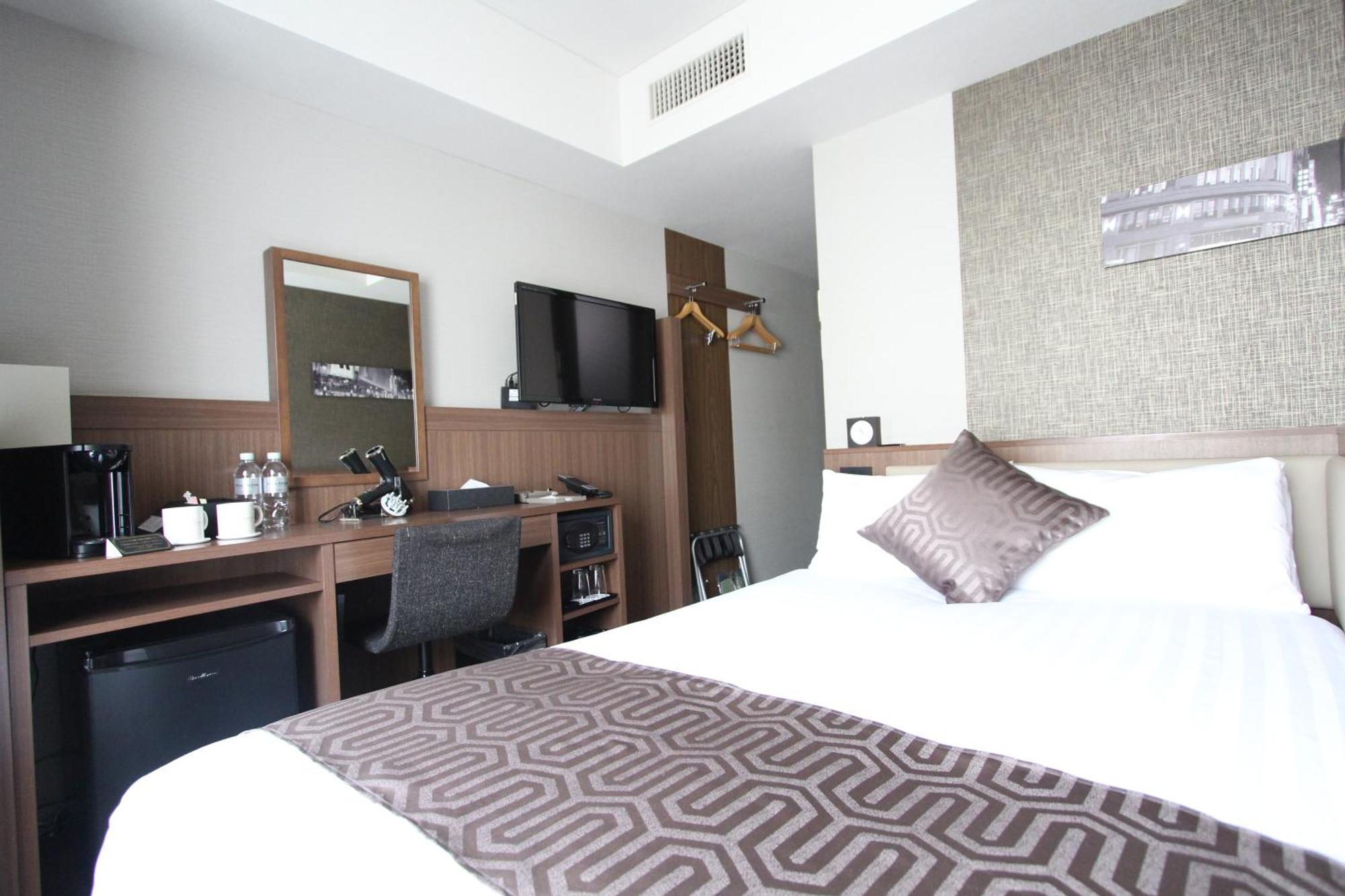 Koko Hotel Ginza-1Chome Токио Экстерьер фото